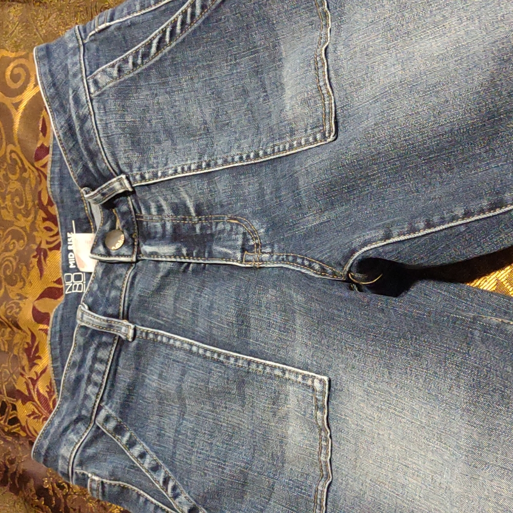 Mid rise jeans capris